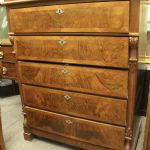 812 1161 CHEST OF DRAWERS